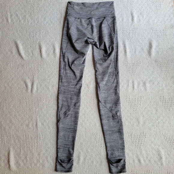 Lululemon Moment To Movement Tight 28" Space Dye Camo Seal Grey Deep Coal - Picture 3 of 12